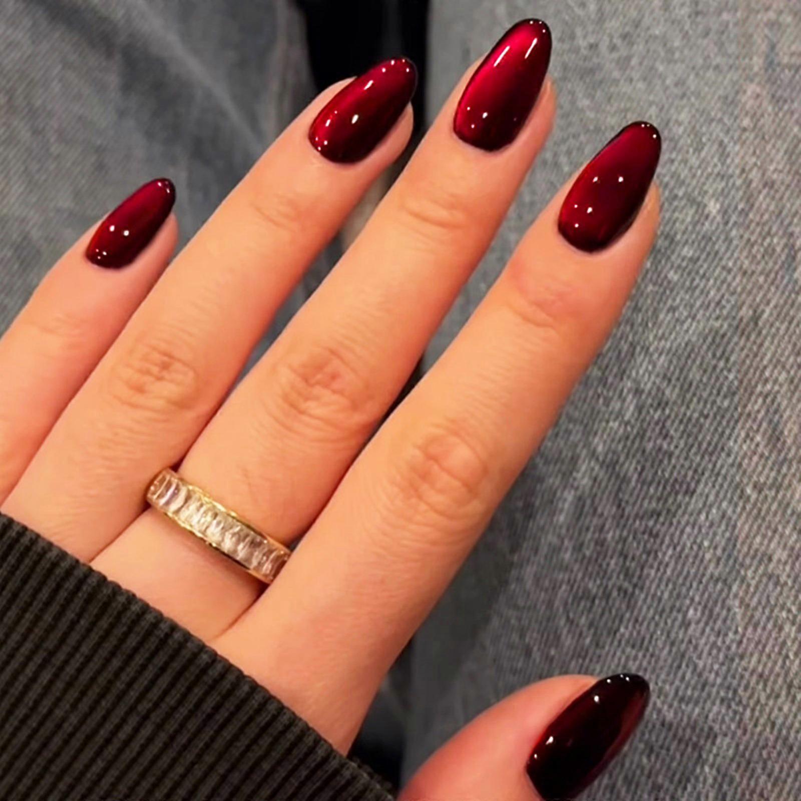 クリスマス プレスオンネイル ショートアーモンド型つけ爪 キャッツアイデザイン 光沢アクリルネイル 女性用 ネイルアート 24枚