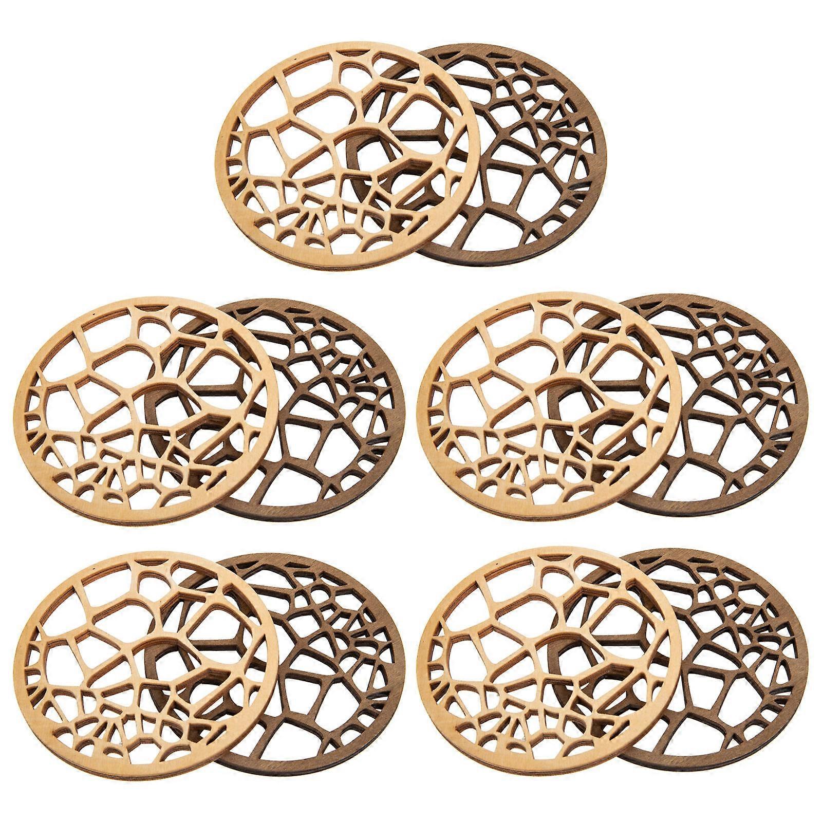 Wooden Hollow Round Coasters – Heat Insulated Cup Pads for Home Decor, Farmhouse Style Table Protection, Geometric Design, Random Color
