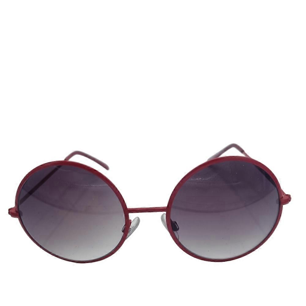 Red round sunglasses