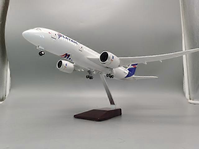 47CM 1:150 Scale Chile LATAM Airlines Boeing 787 Dreamliner Diecast Model Airlines Resin Airplane Toys Collection Display Gifts