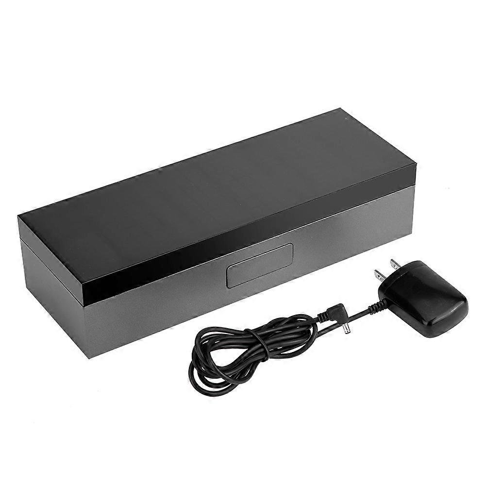 Digital alarm clock with calendar and snooze function