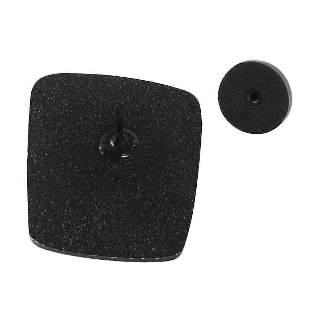 Fashionable Brooch Badge, Easy-to-Use Addition to Bags and Garments