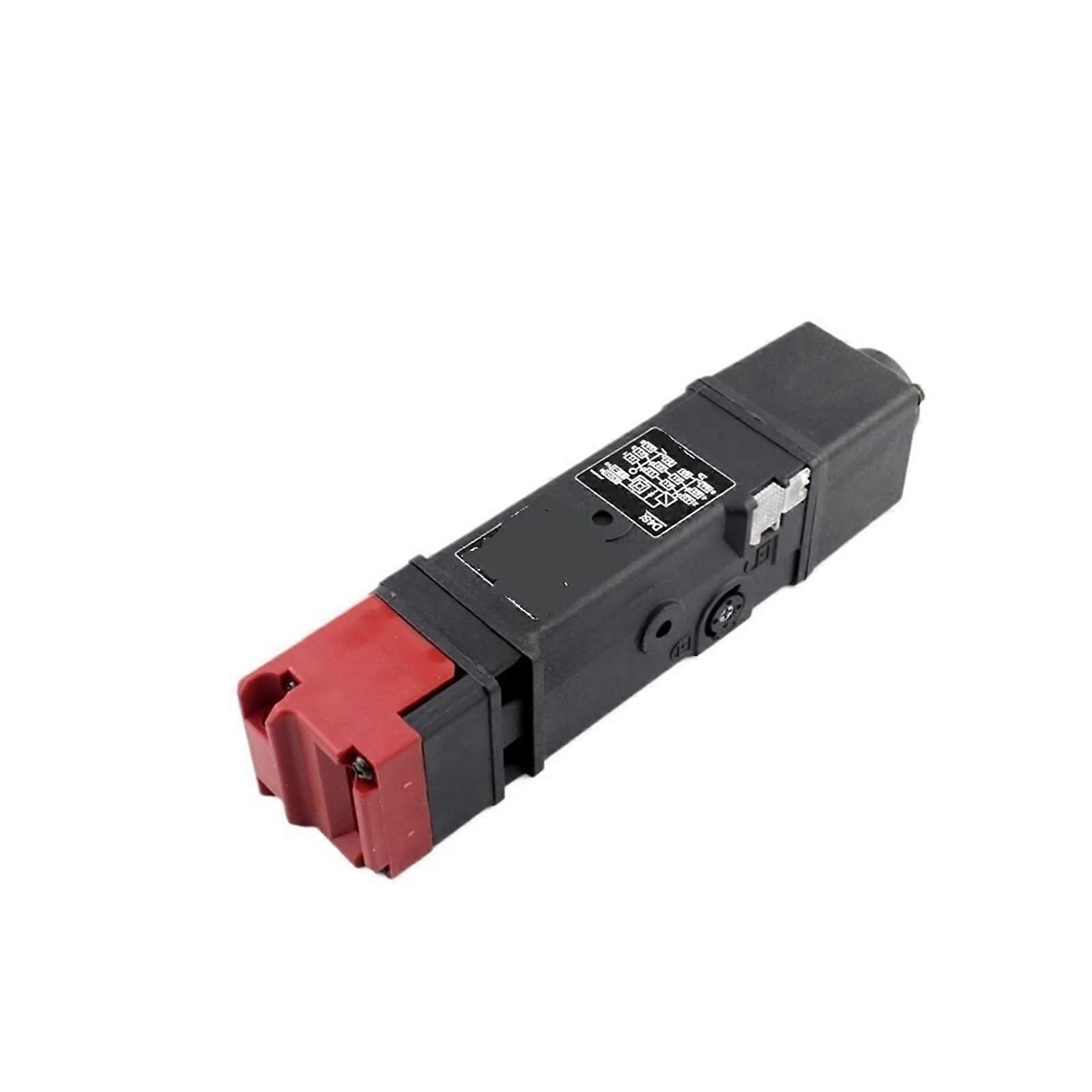 D4SLN2HFAD Safety Interlock Switch with Mechanical Lock, 5 Contacts Dustproof Waterproof Industrial Use