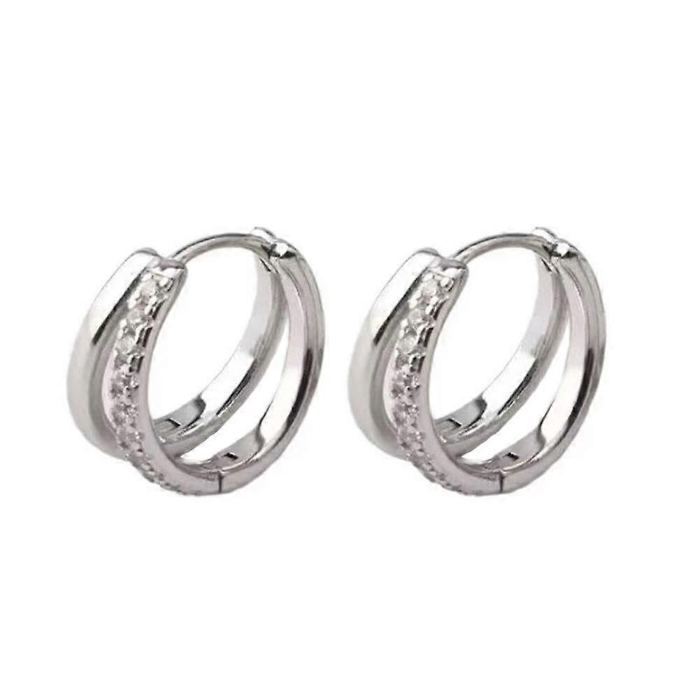 Brincos de Argola Simples e Elegantes de Prata Premium