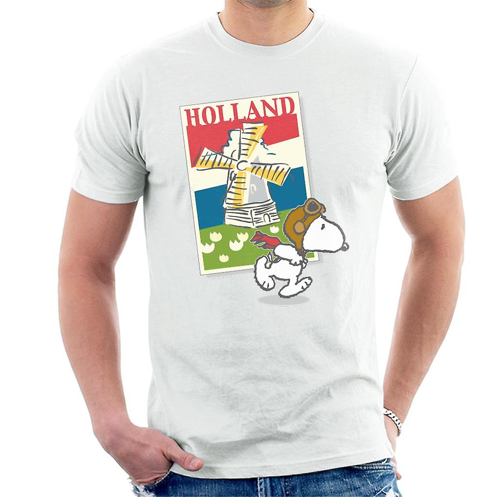 Peanuts Snoopy In Holland Men's T-Shirt