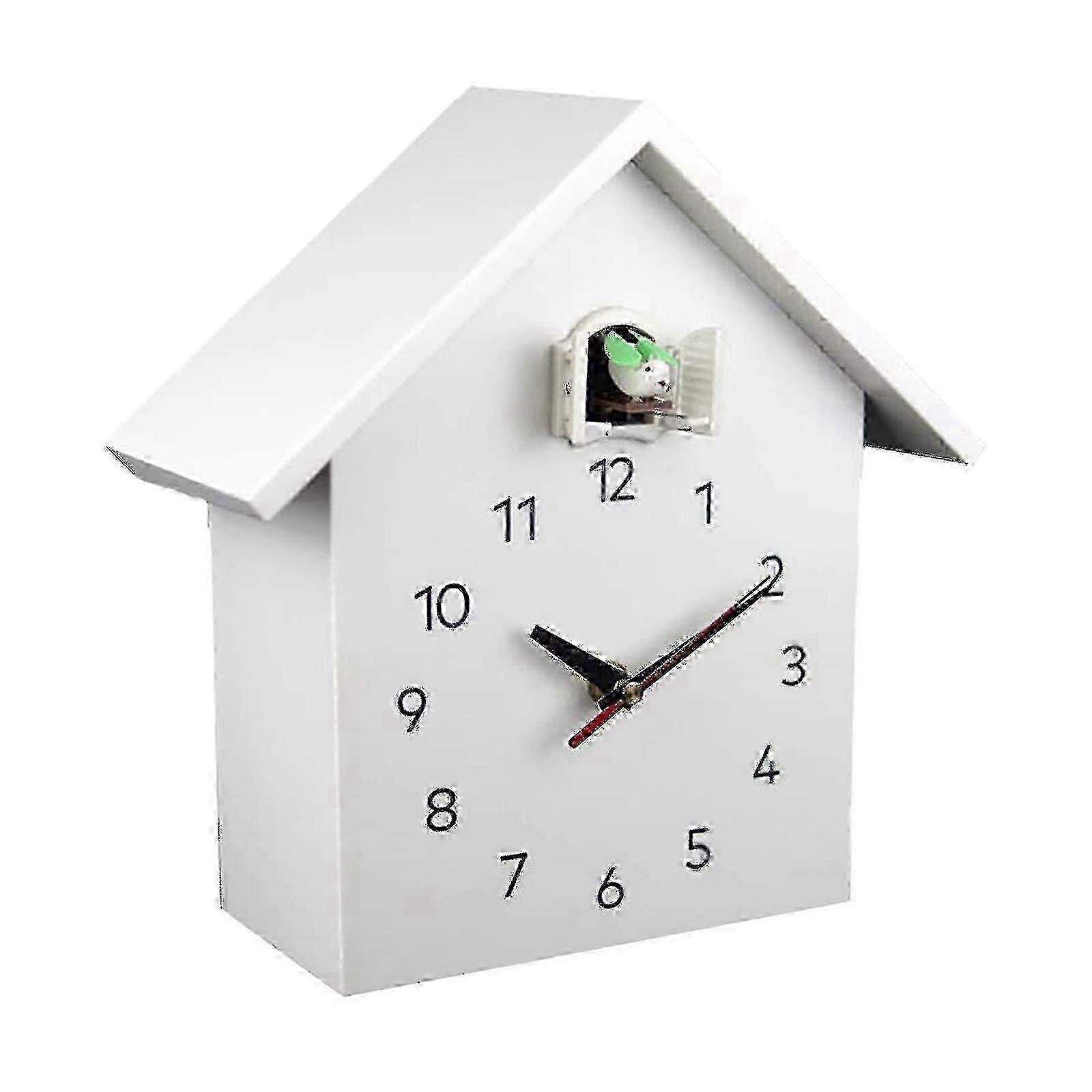 巣箱の鳩時計 - ミニマリストデザイン