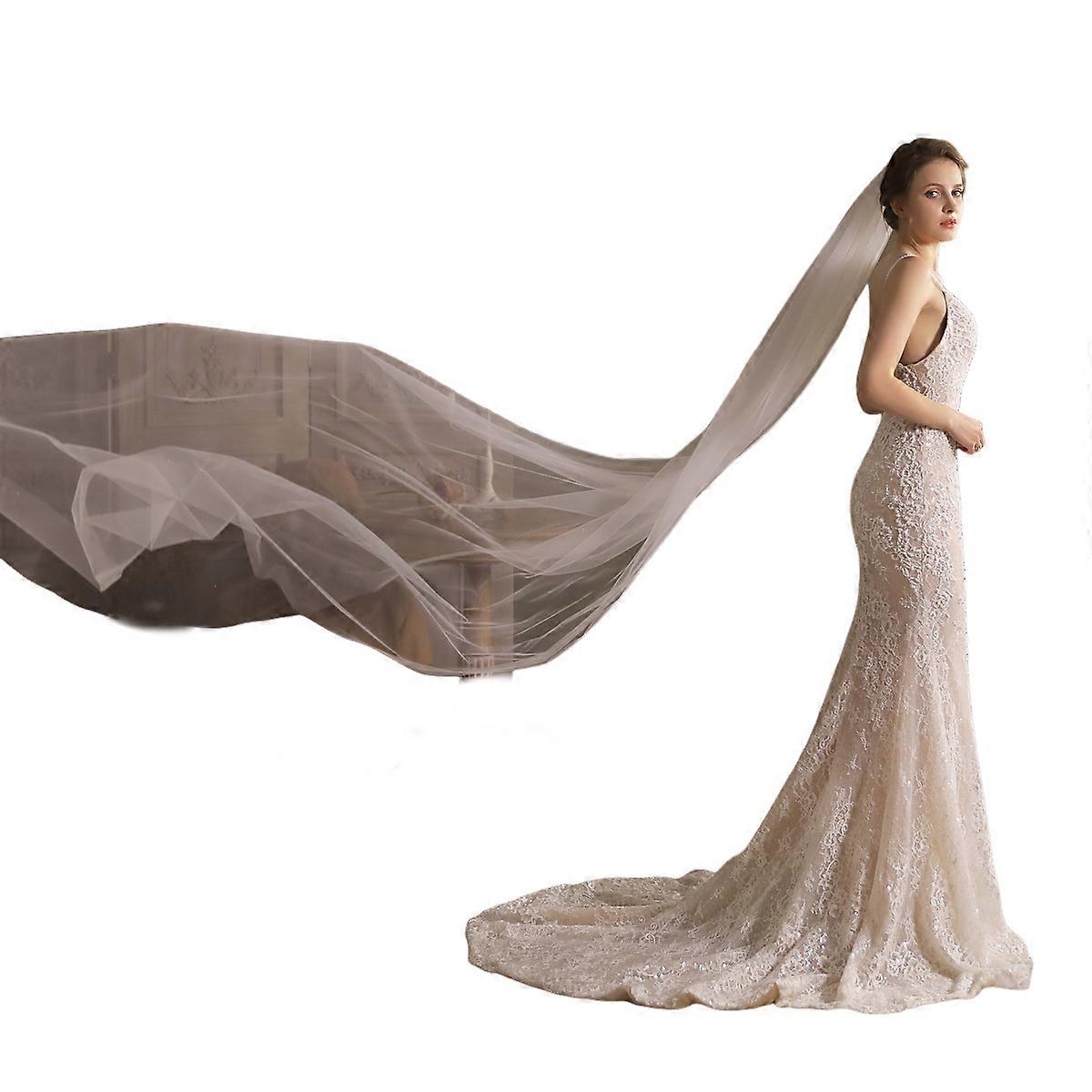 Long tulle veil, 270×200 cm, 1 pc.