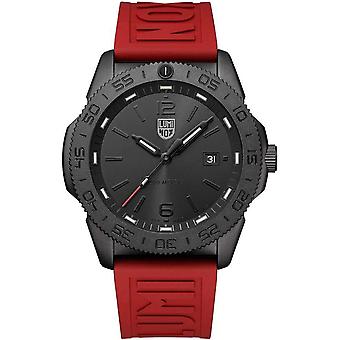 Luminox Pacific Diver 3120 -sarjan analoginen miesten kellokvartsi kumirannekkeella XS.3121.BO.RF