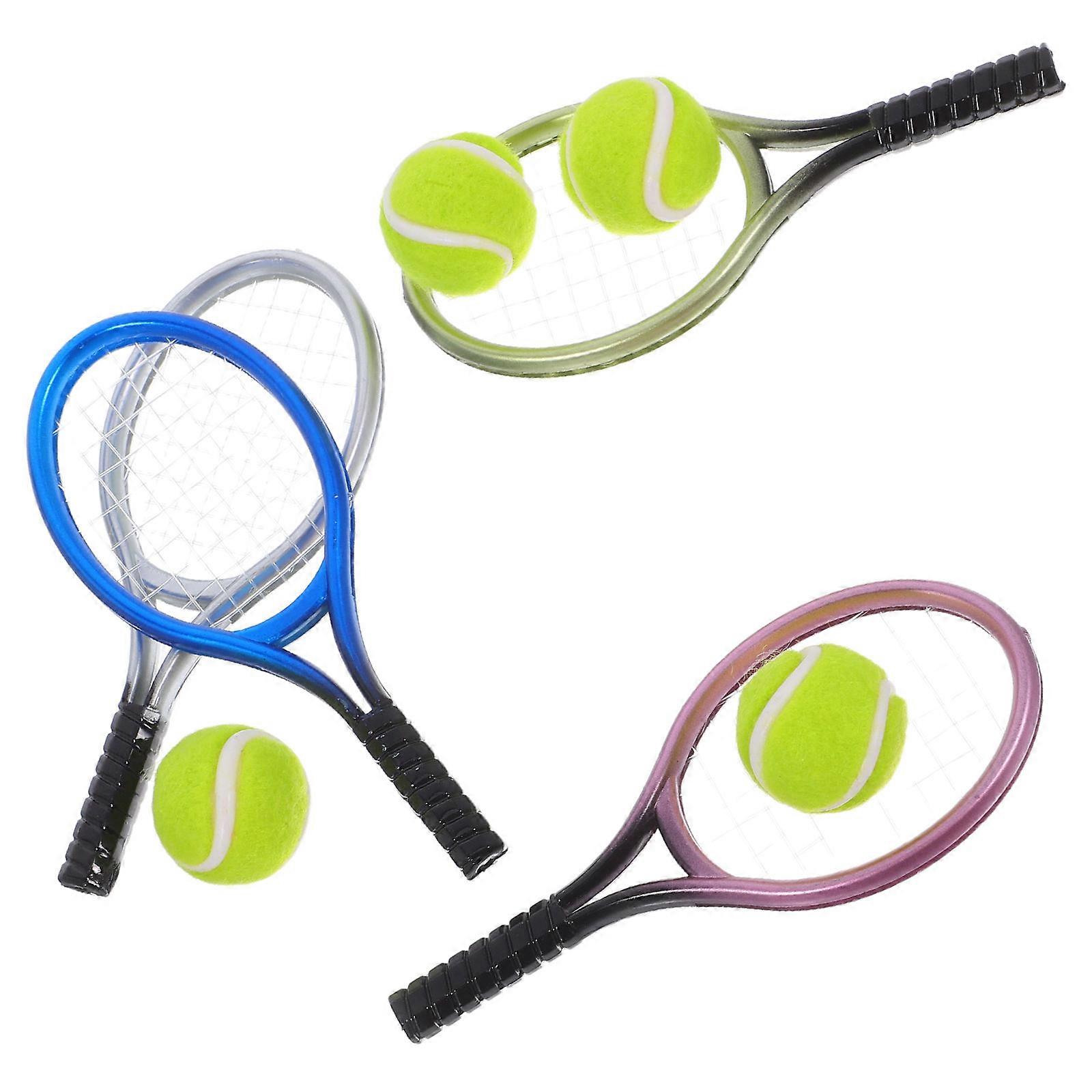 Mini Tennis Racket Decor with Mini Balls – Realistic Miniature Racket Accessories for Dollhouse, Micro Landscape, and DIY Collector Projects – Mixed