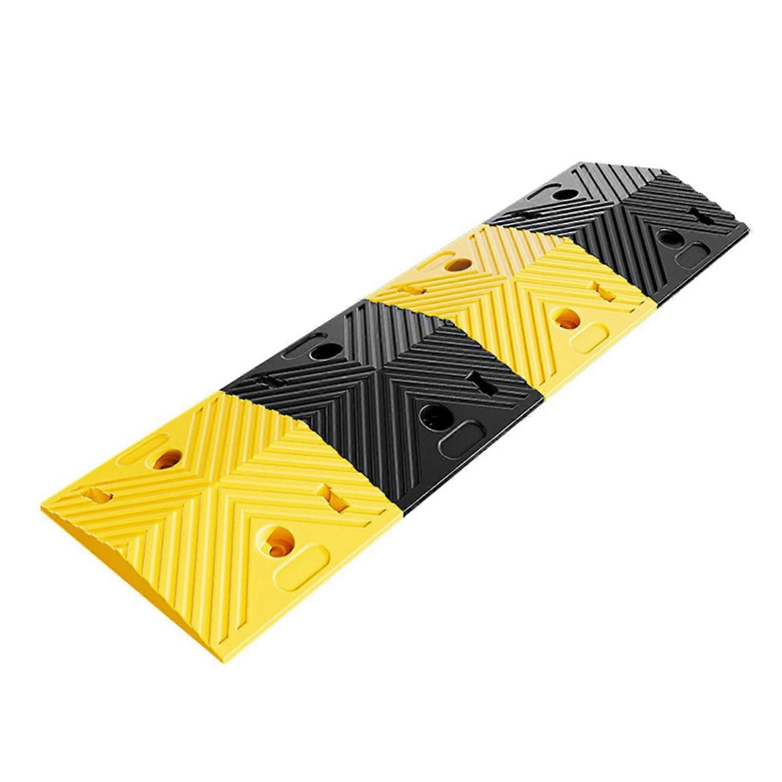 Speed Bump Rubber Modular Driveway Deceleration Zone Threshold Ramp Pad 38.9 x 11.4 x 1.96 Inches