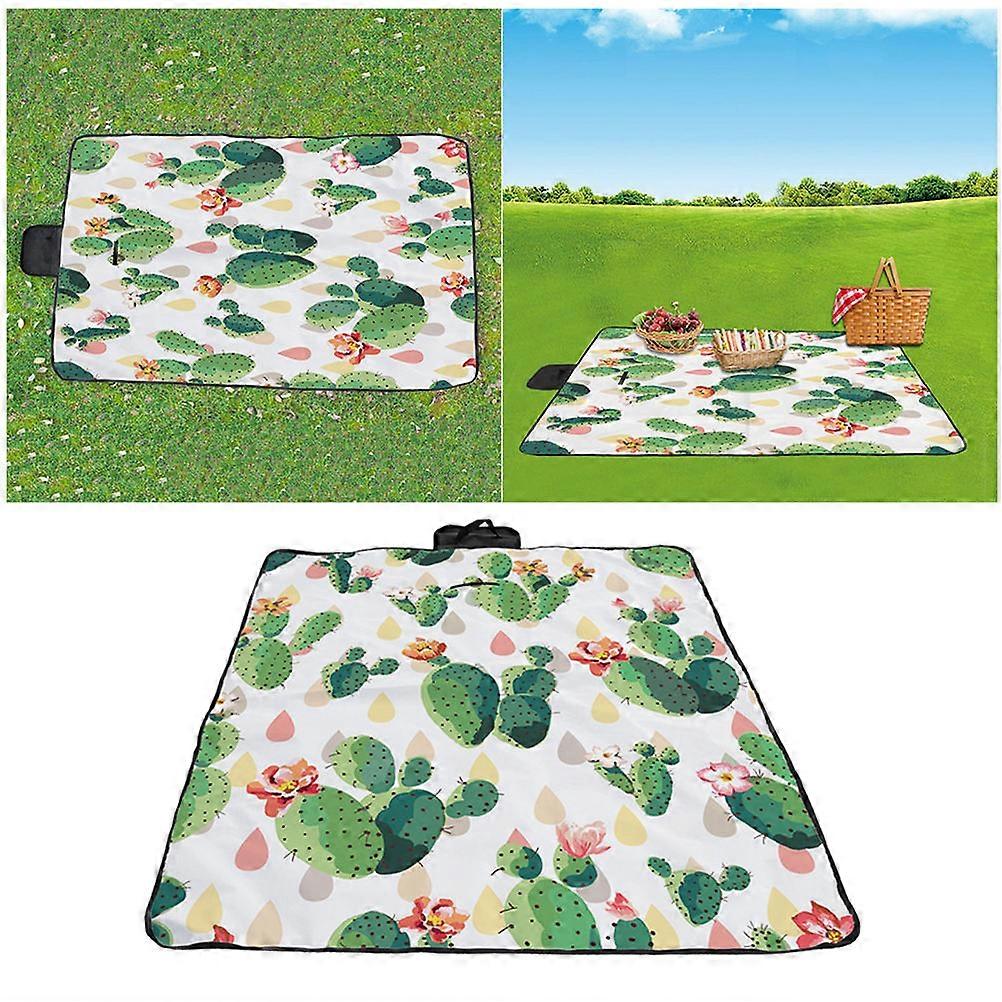 Portable Picnic Blanket Polyester Sandproof Travel Picnic Blanket 0.5CM Thick Rectangular 1Set