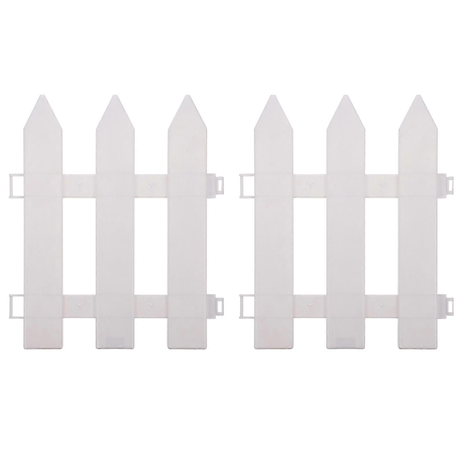 2Pcs Plastic Decorative Fencing Garden Edge Ornament For Outdoor Use 25X30CM Smooth Surface Pointed Head