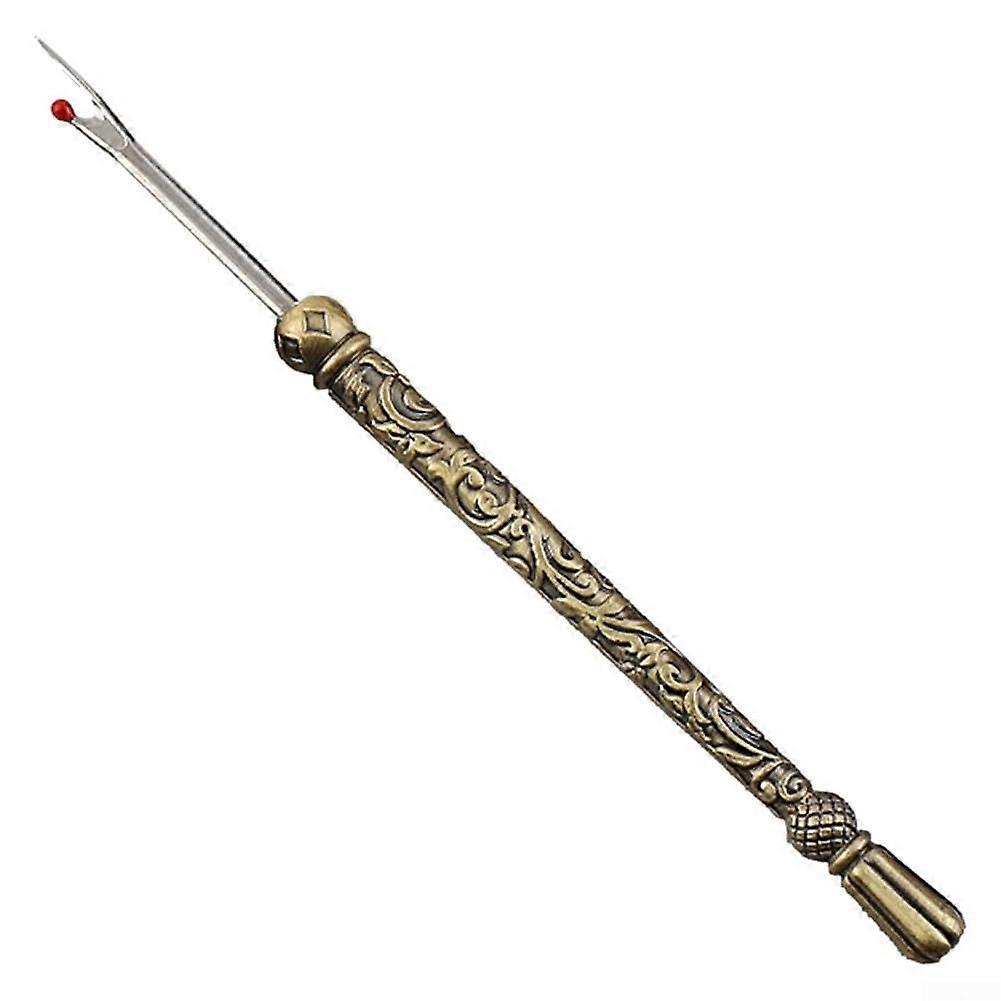 Elegant vintagestyle seam ripper, for all your sewing projects (Bronze)