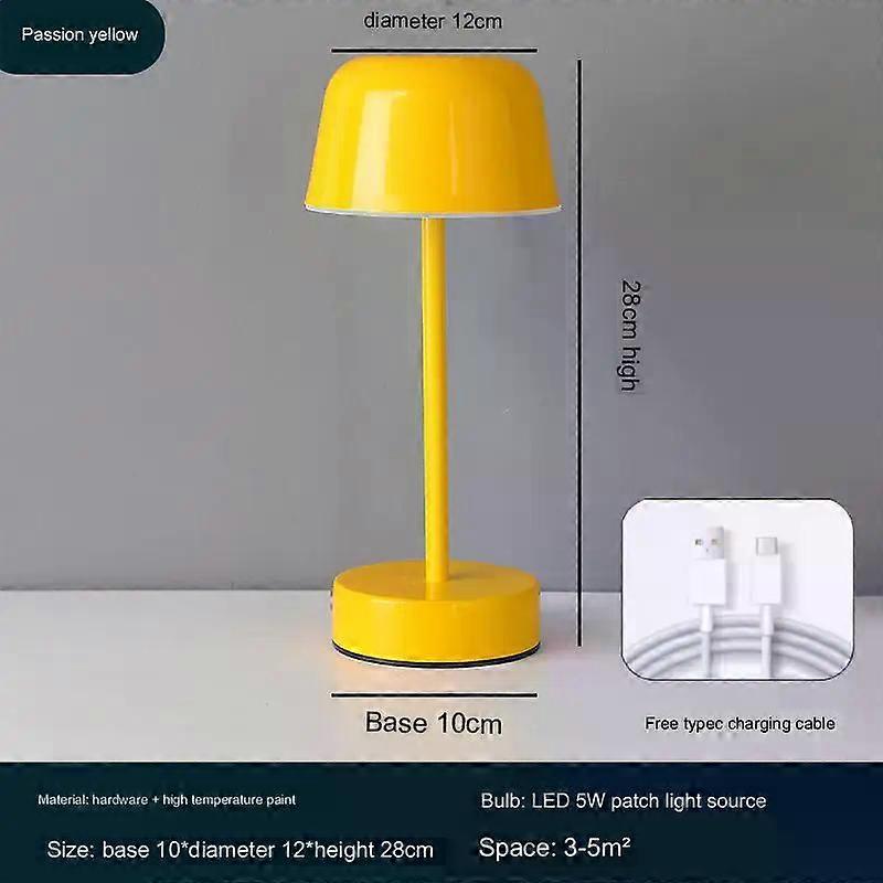 Modern Table Lamp Mushroom Metal Table Lights Art Design For Kid Room Minimalist Cute Portable Lighting Fixtures Bedside Lamp