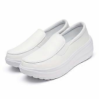 Naisten kiilakorkoiset slip-on-kengät, mukavat paksupohjaiset platform-lenkkarit, rento kävely matalavartiset mustavalkoisina, kevyet kaikkiin vuodenaikoihin