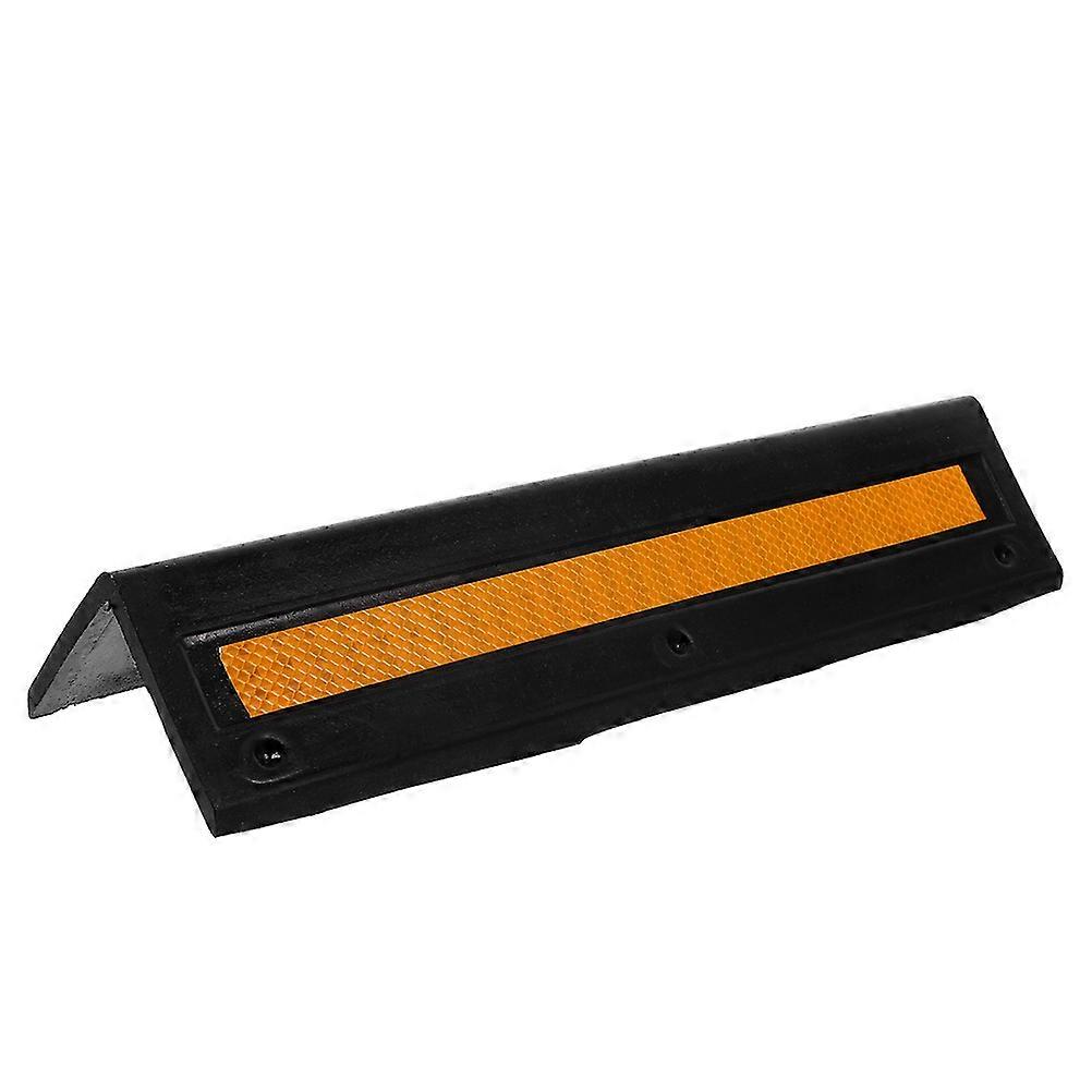 Rubber Corner Guards with Reflective Strips for Parking Lot Safety