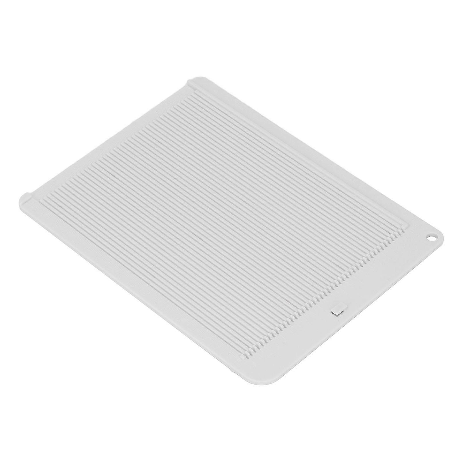 Portable Plastic Craft Cutting Mat 16.2x21.6cm Reusable Board