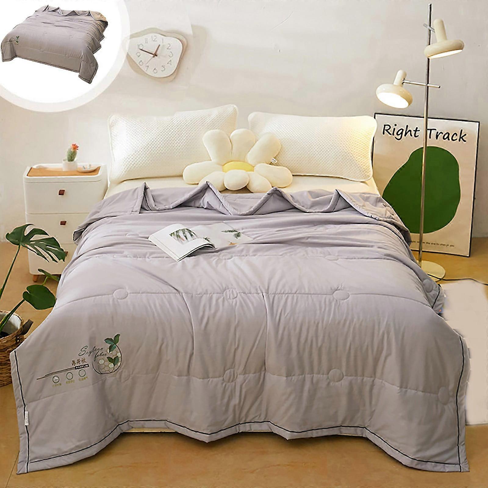 Uclet Saving Blanket for Hot Sleepers, Compatible with Bed Use, Lightweight & Breathable Summer Blanket with Double Cold Effect to Transfer Heat