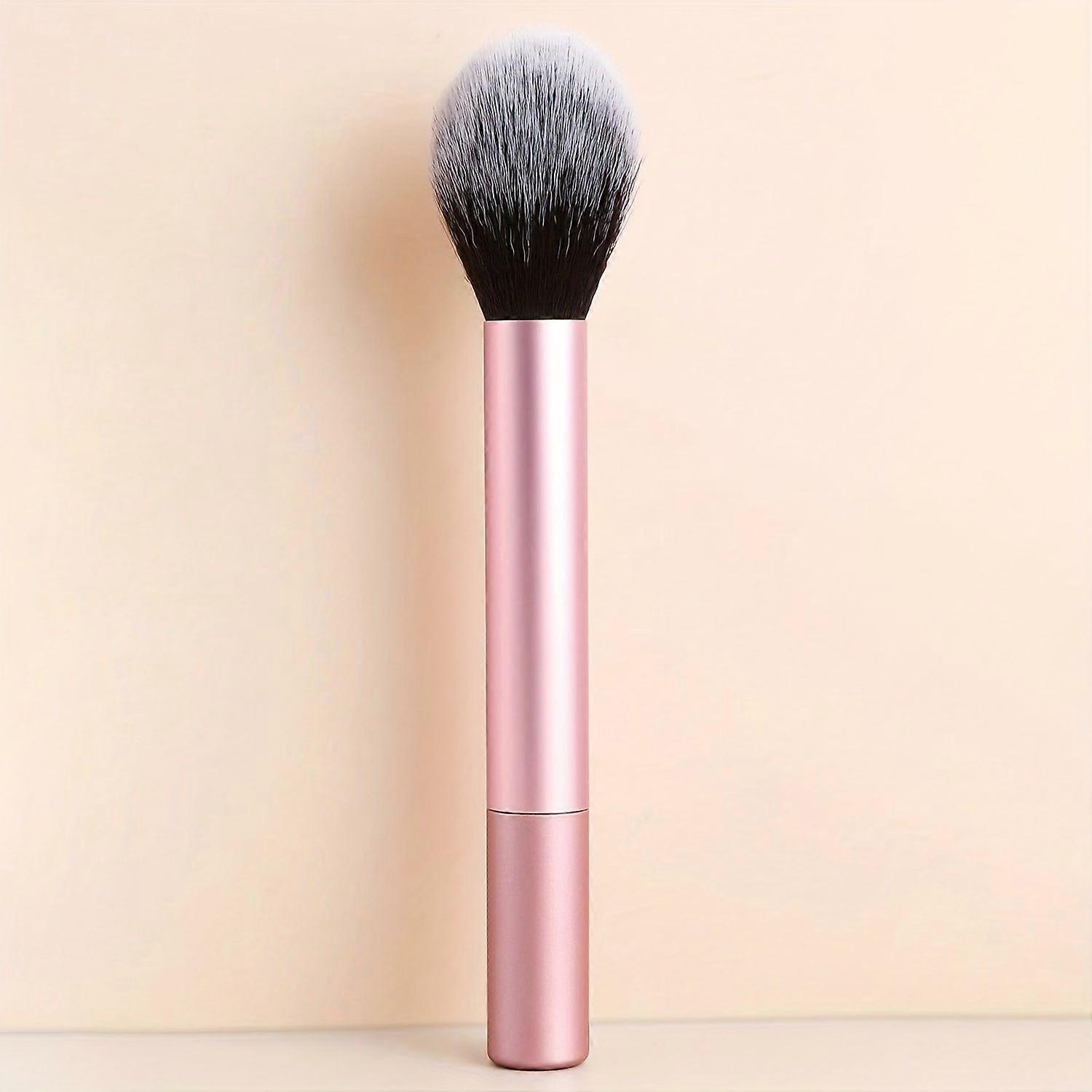 1pc Blush Brush For Applying Blush Powder To The Eyes To Contour And Define Your Face For A Refined Look