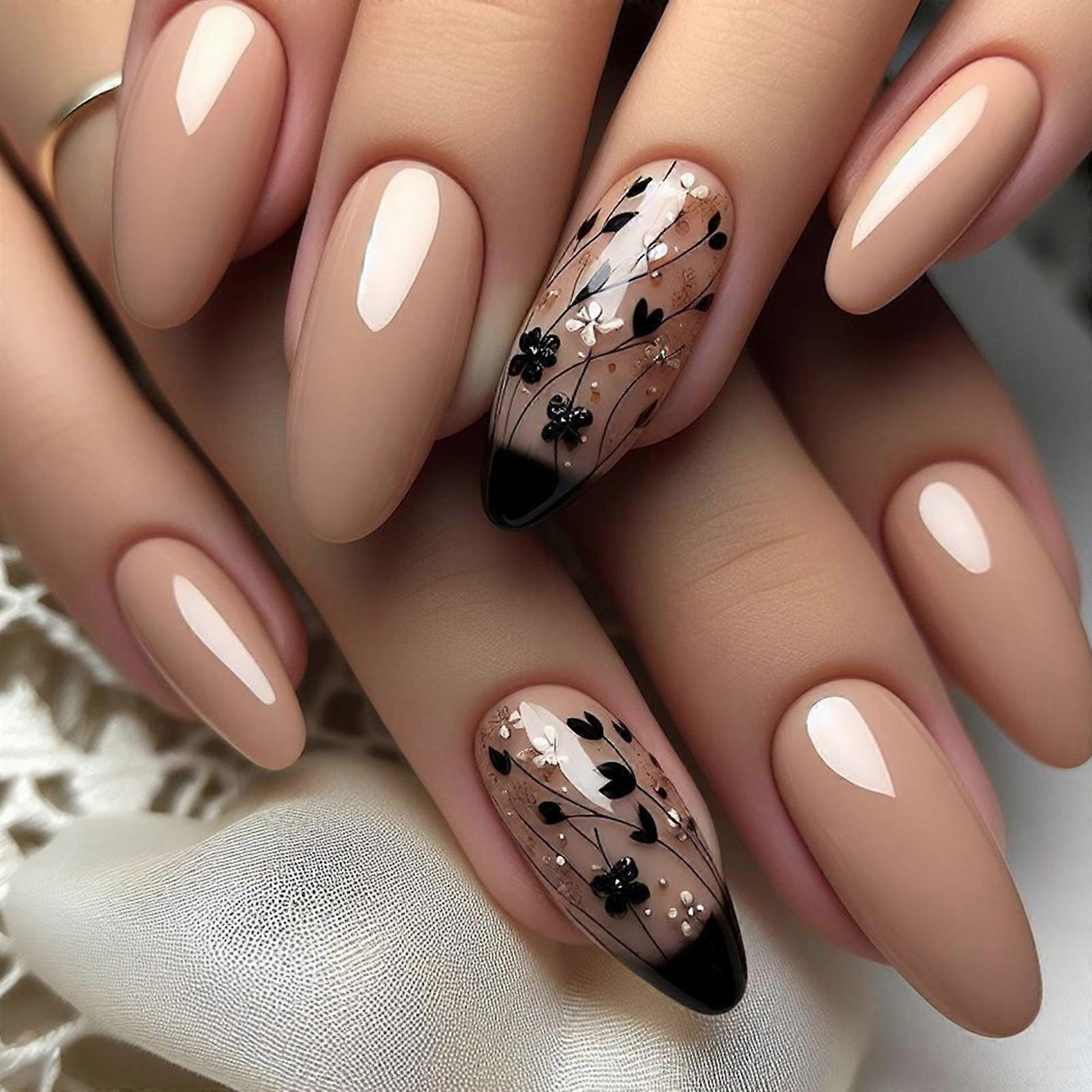 ネイルアーモンド型のフェイクネイルグロッシースティックオンネイルナチュラルフルカバーフェイシネイルアクリル接着剤を女性用ネイルに押します