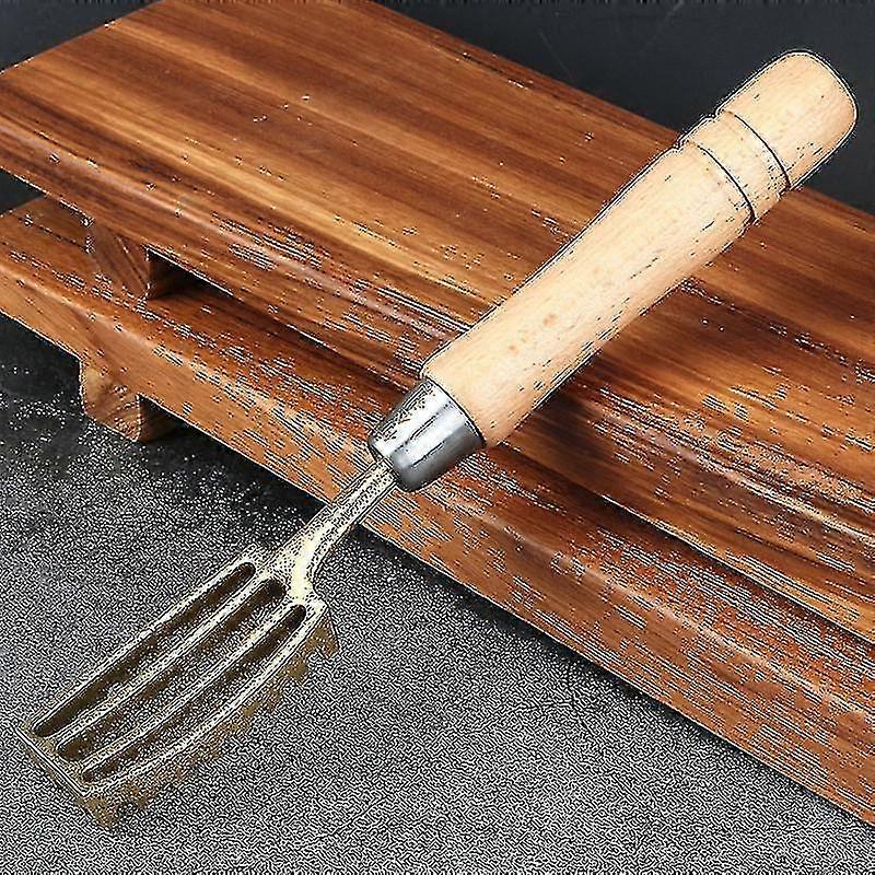 Japanese-Style Fish Scale Planer with Scraper for Removing Fish Scales & a Wooden Handle (Gold Finish)