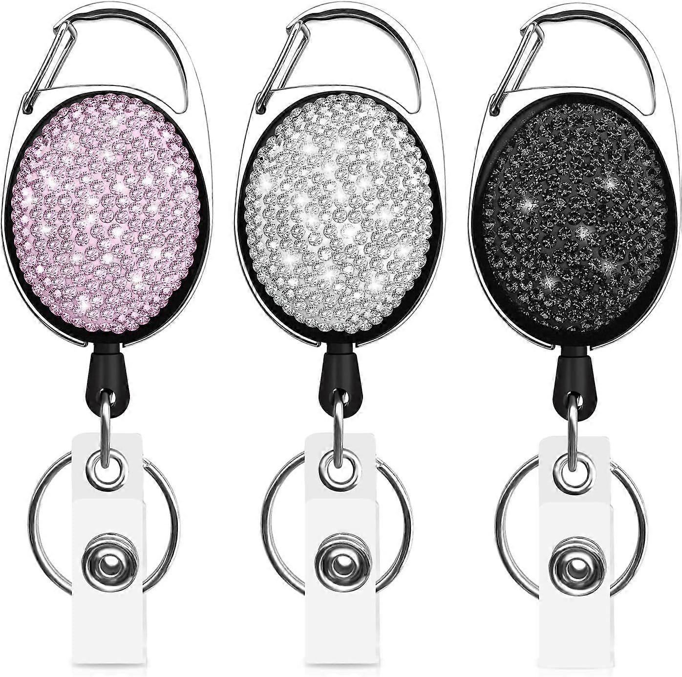 Retractable keychain with 3 ID badges. Retractable lanyard.