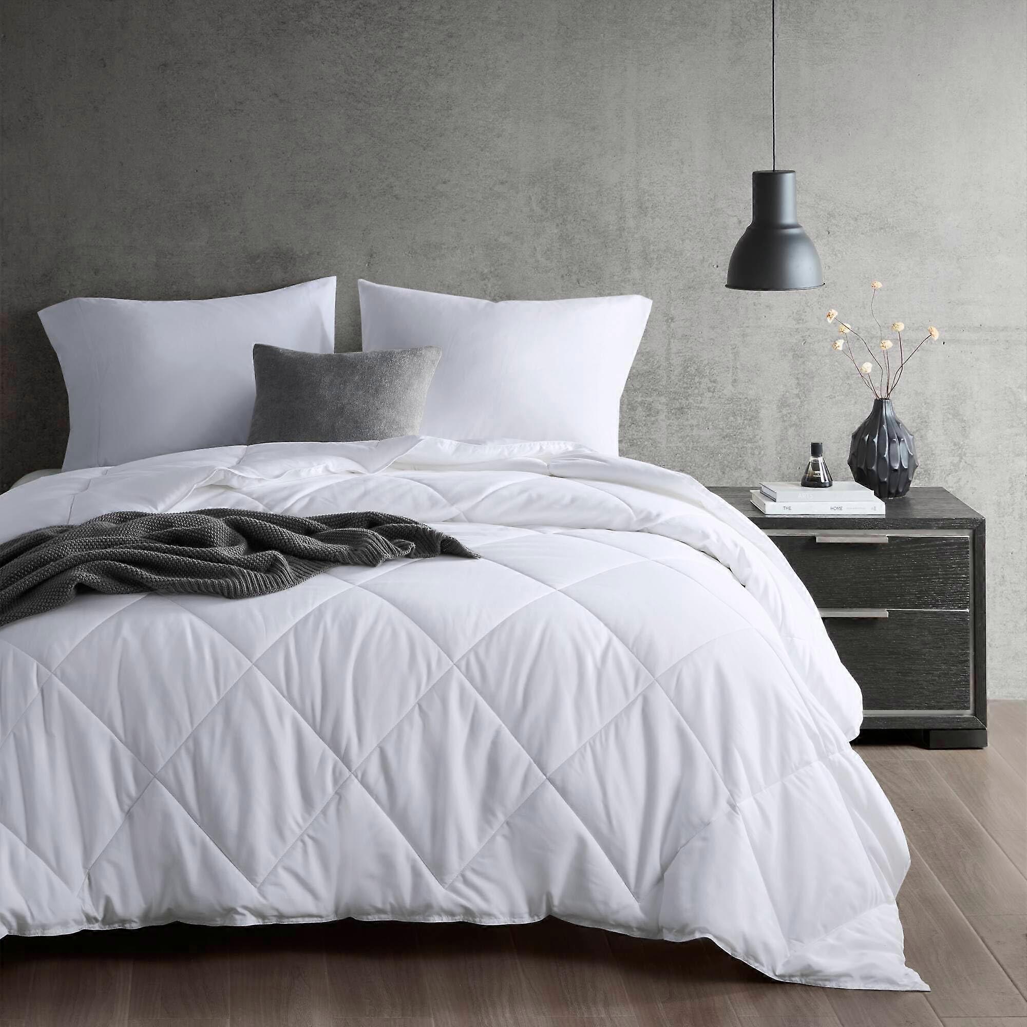 Cooling Down Alternative Comforter Full Queen, Cool Touch Surface, Diamond Quilted, White