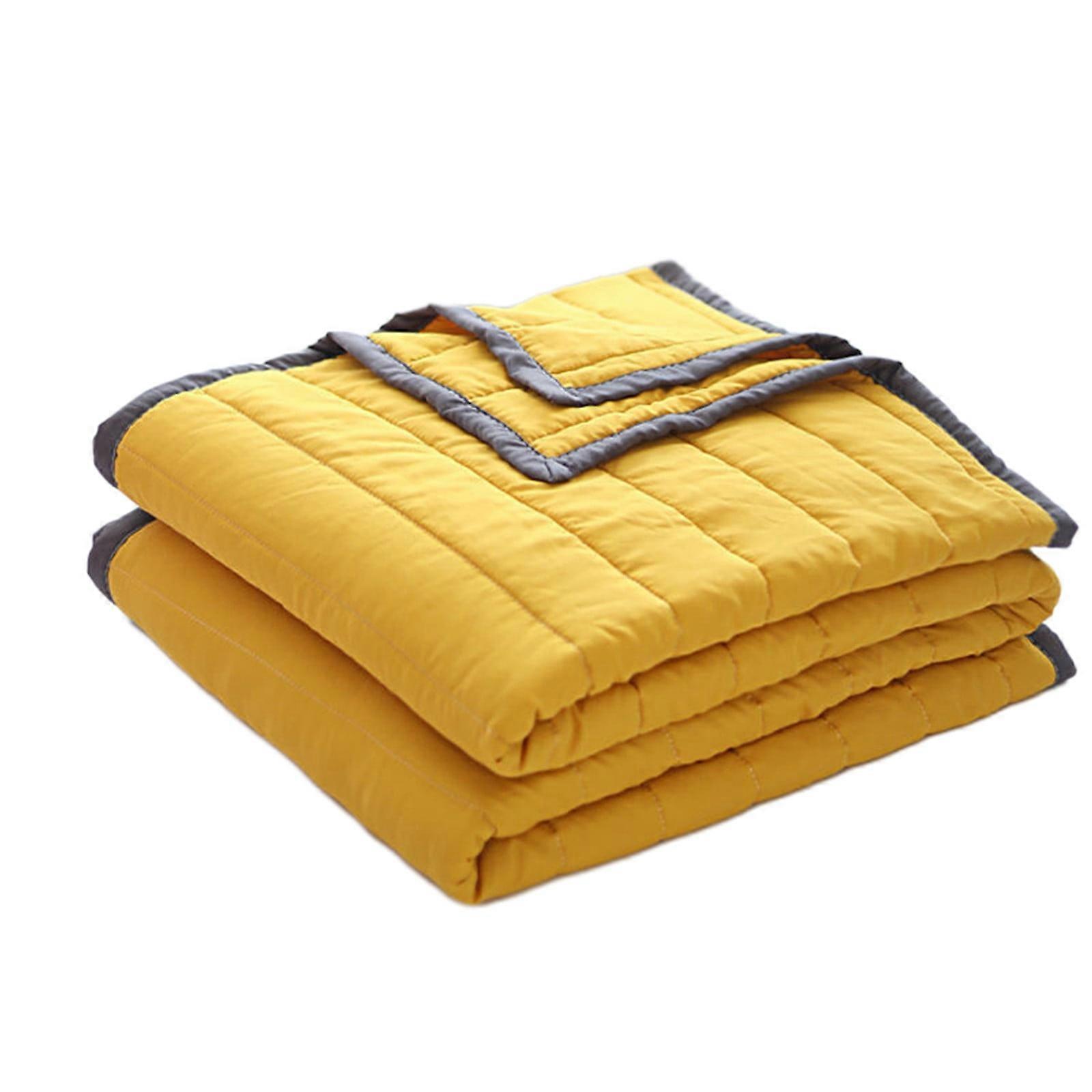 XIAOLE Cooling Comforter Queen Size, Breathable Soft Lightweight Blanket for Hot Sleepers, 39.4x55.1 Inch