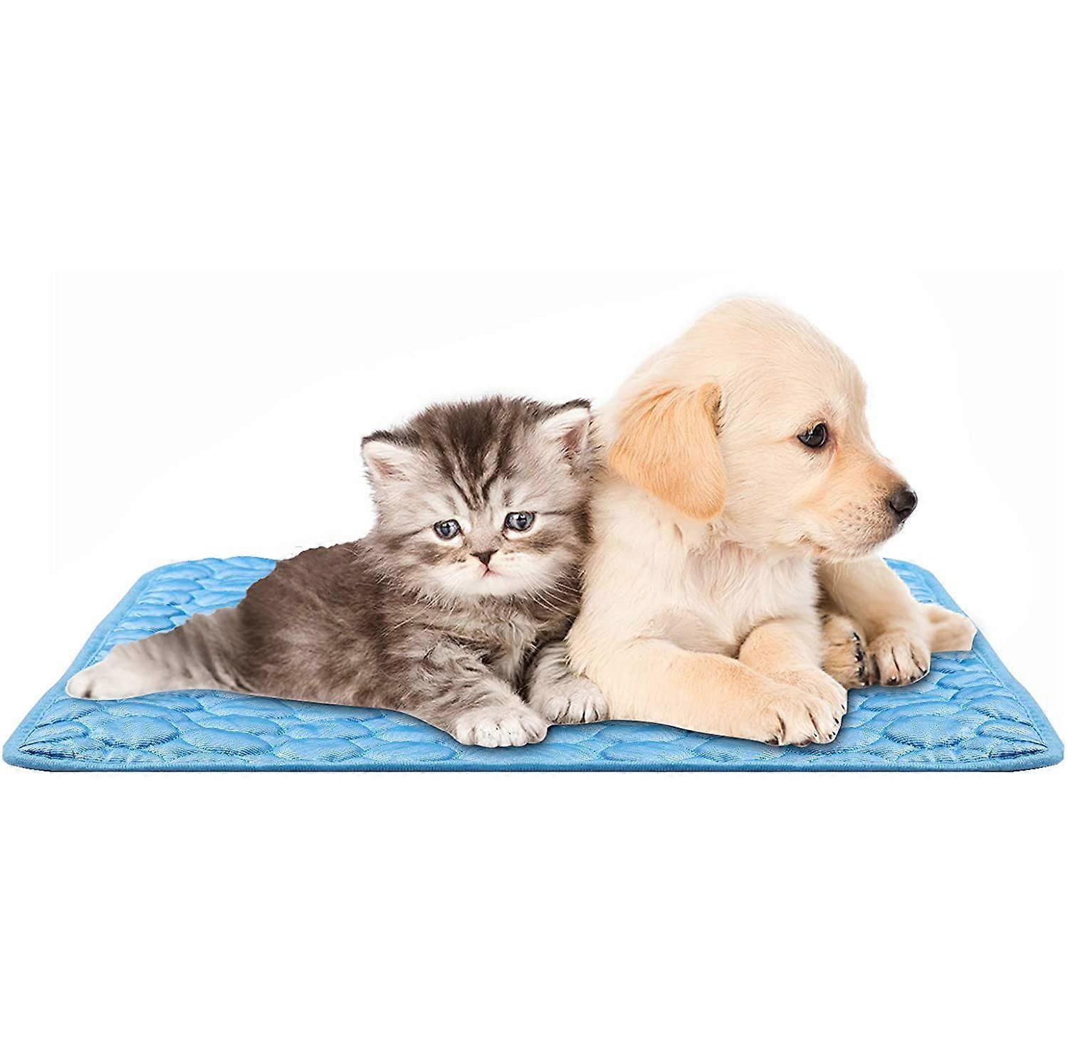 犬用ニルヴァーナ冷却マット、通気性冷却犬用マット、自己冷却、水や冷蔵庫不要、傷のつきにくい滑り止め冷却マット(小型)