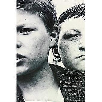 Companion Guide To Photography In The National Galleries Of Scotland - Sara Stevenson - Paperback - en Book