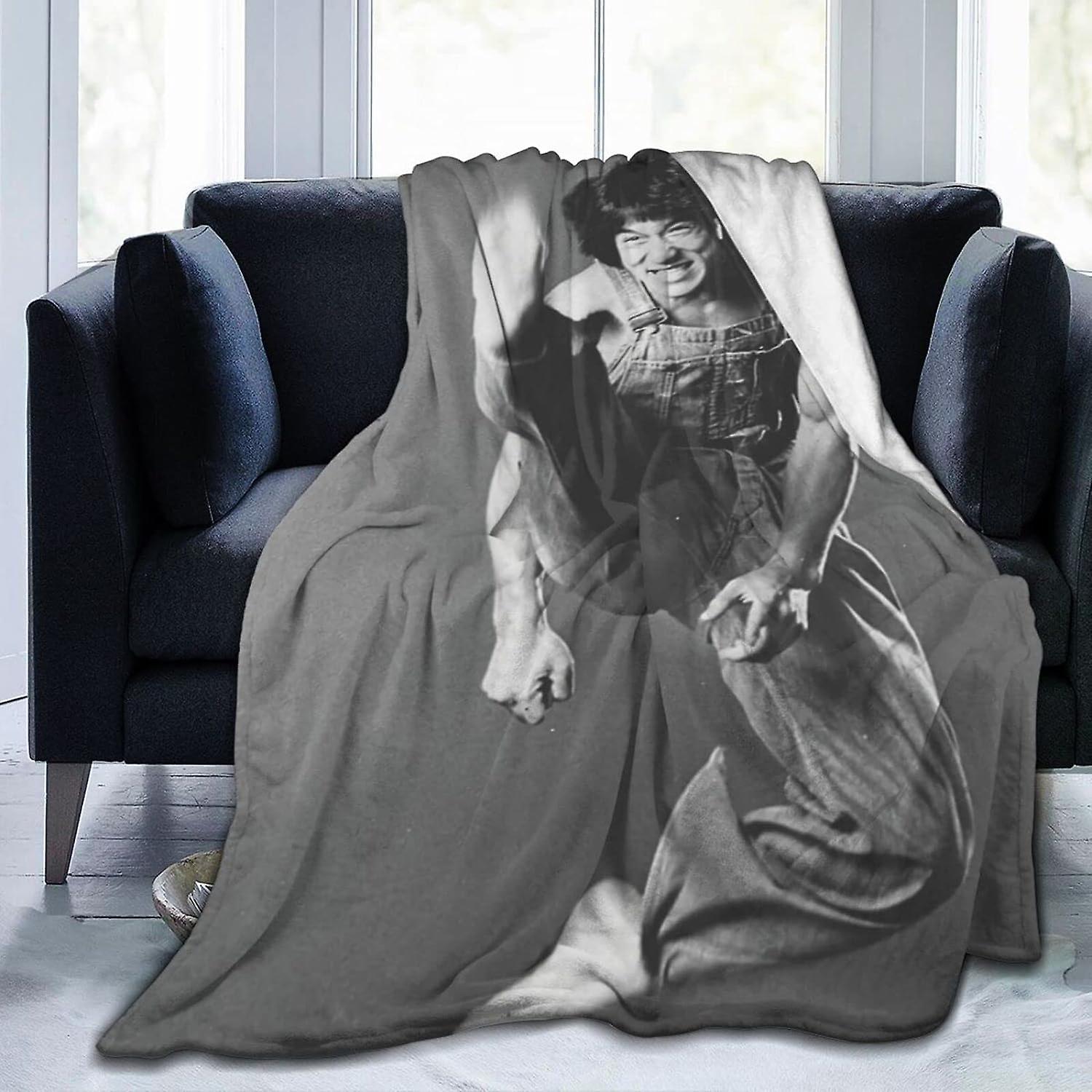 Jackie Chan Ultra-Soft Micro Fleece Throw Blanket Warm Comfortable Versatile Blanket for Sofa and Travel a3273