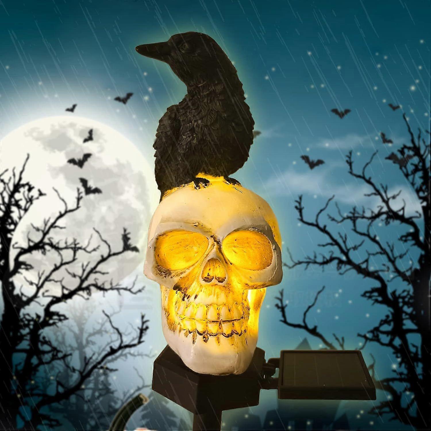 Halloween Outdoor Solar Light Skull Crow-Look Left