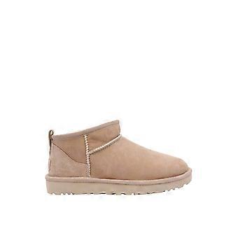 Classic Ultra Mini Boots