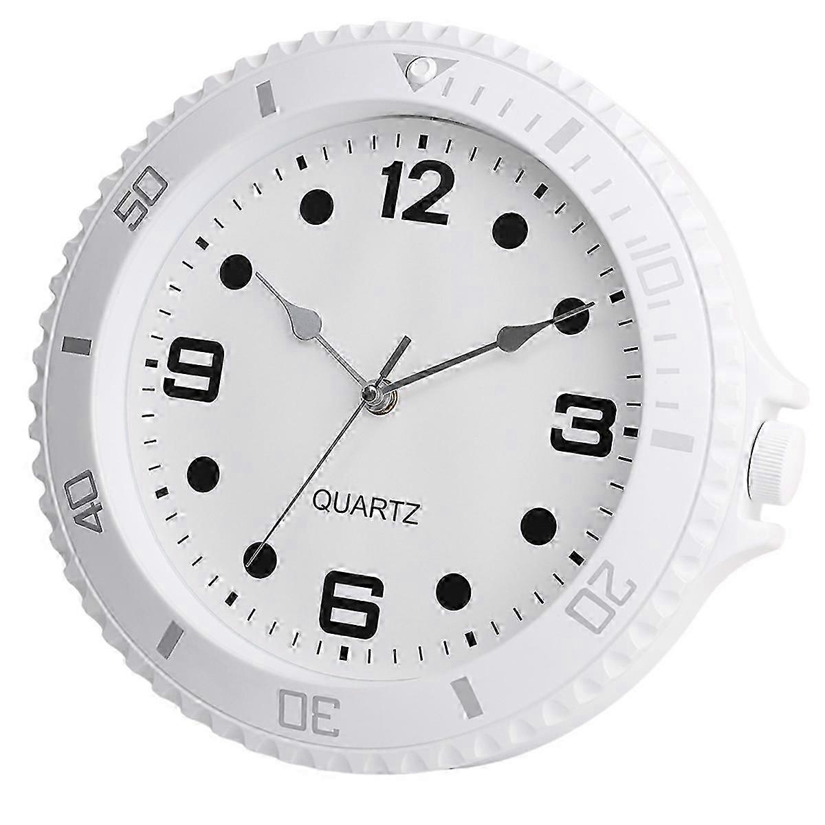 Horloge murale à quartz silencieuse au design moderne, blanche