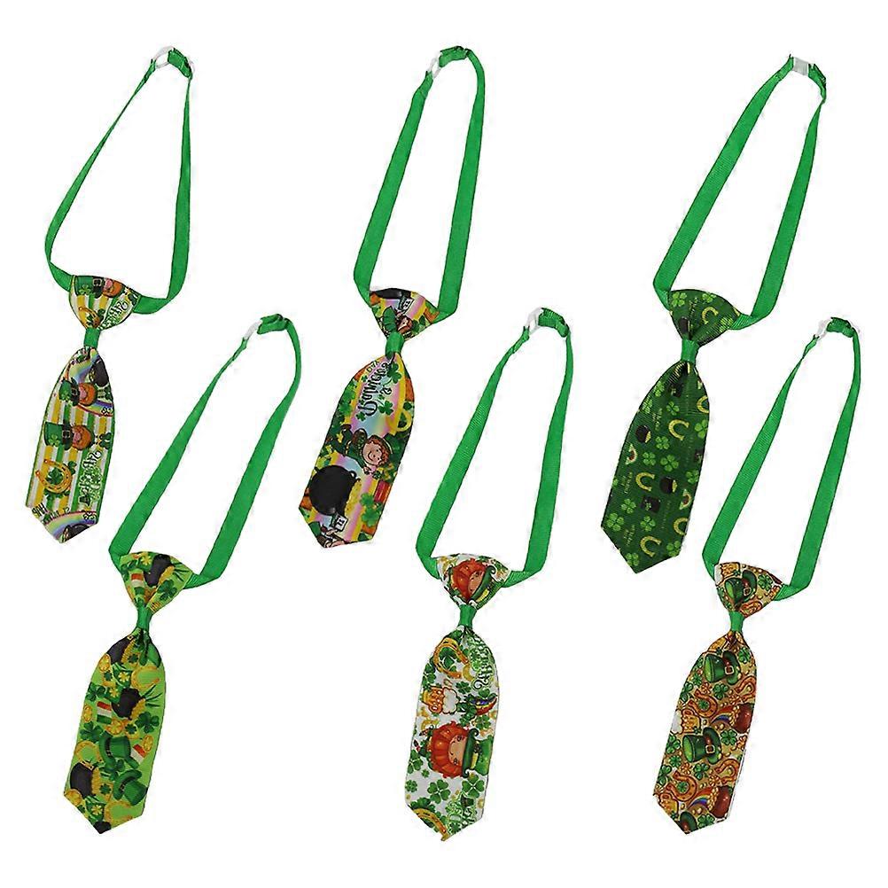 Pet Party Accessory with St Patricks Day Elements, Comfortable and Stylish Design