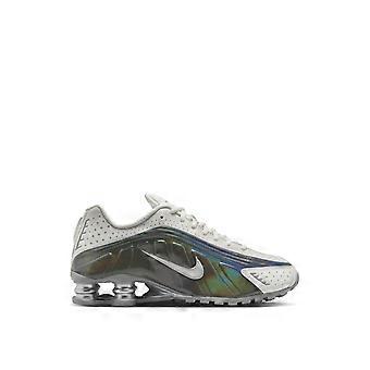 Shox R4 Iridescent Sneakers