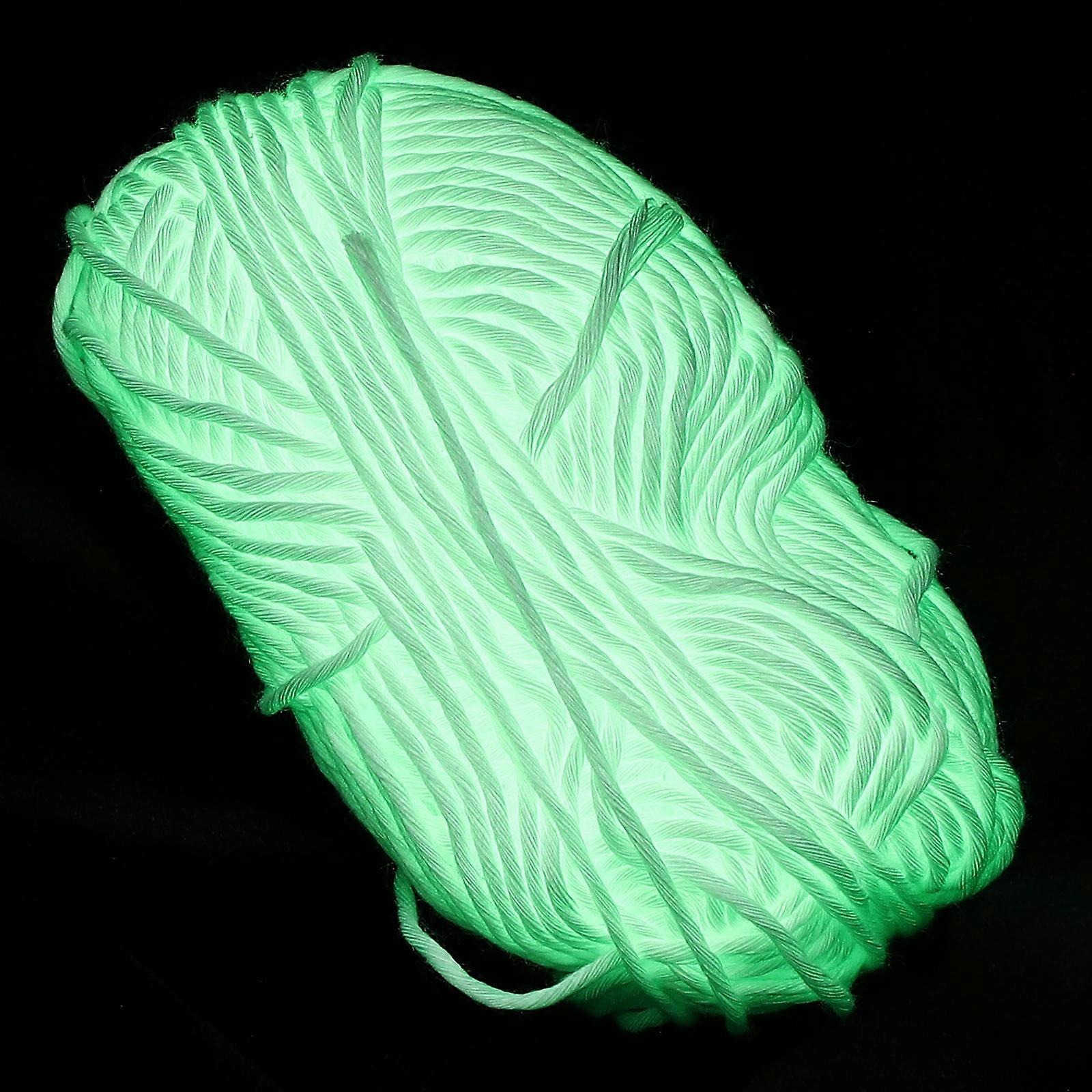 Knitting Yarn Glow in The Dark Yarn for Knitting 5 Rolls White