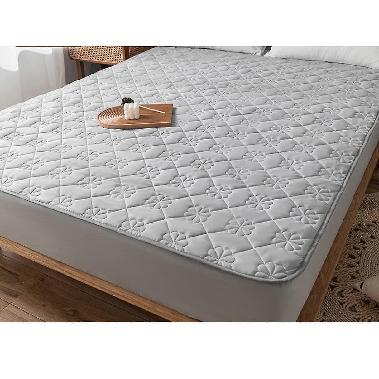 Fitted Mattress Pad Set with Pillowcases, Deep Pocket Protector, Wrinkle Breathable Comfort