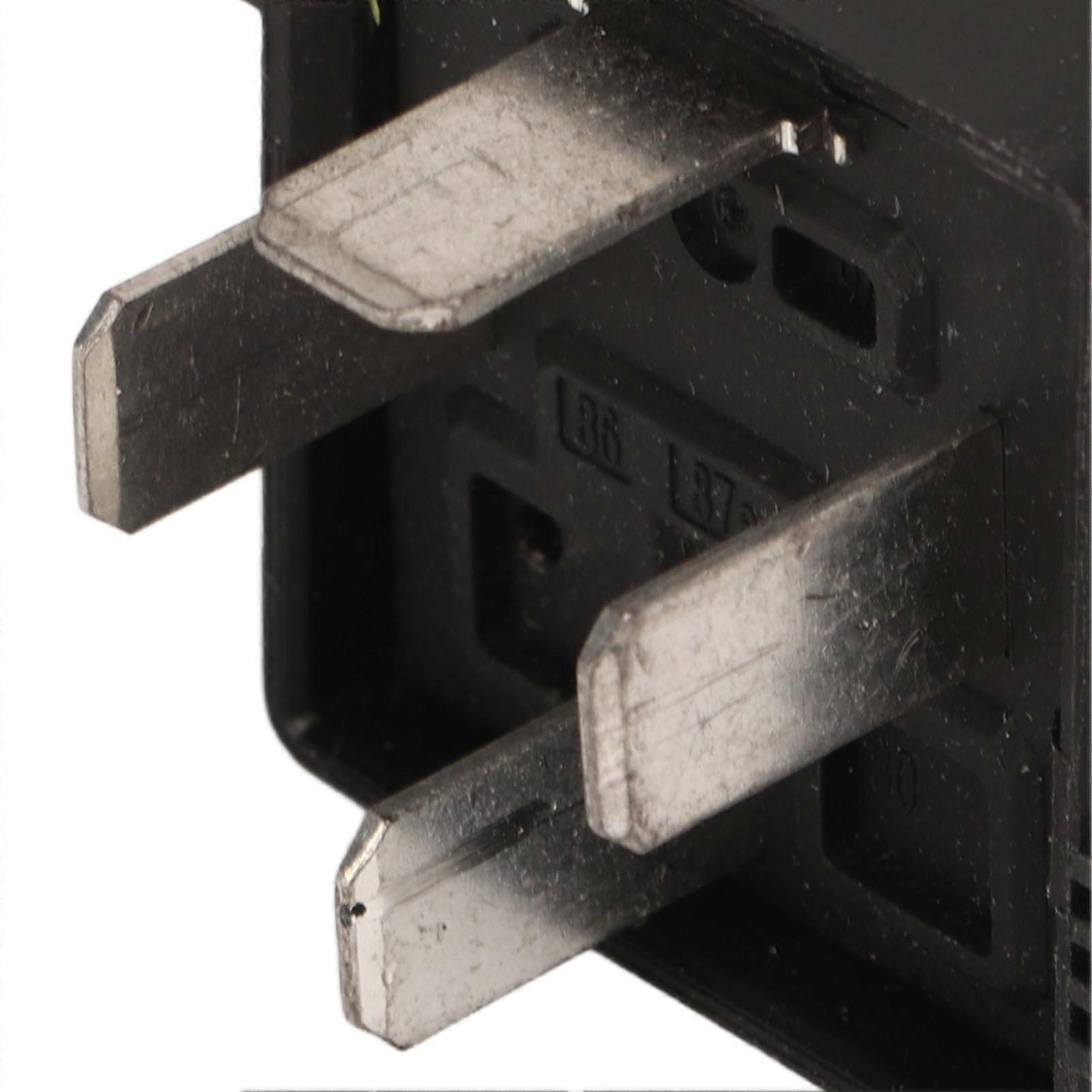 Electrical Fuse Box Relay A0025427219 Multipurpose Air Suspension Compressor Fuel Pump Relay for A B C Class