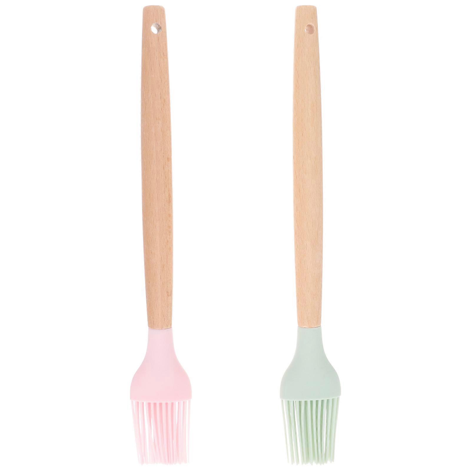 Kitchen Baking Brushes For Family Users Easy Hanging Feature Wood Handle 2Pcs