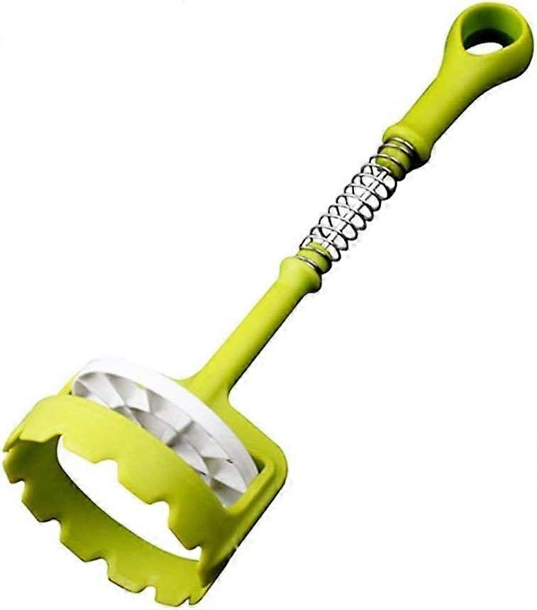 Automatic push-type potato masher