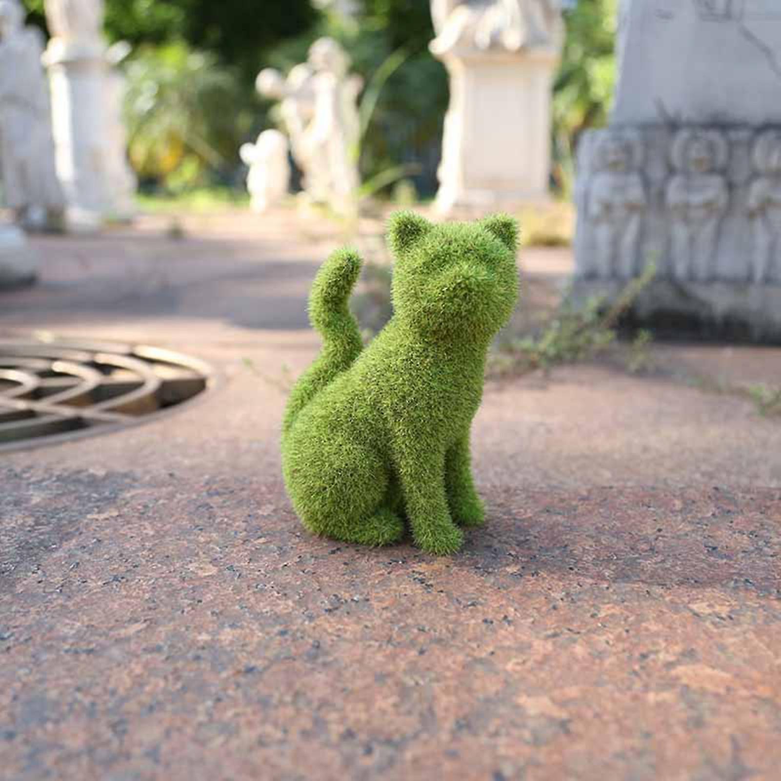 Flocked Animal Statue European Style Handcrafted Resin Simulation Moss Flocked Figurine for Garden Type B
