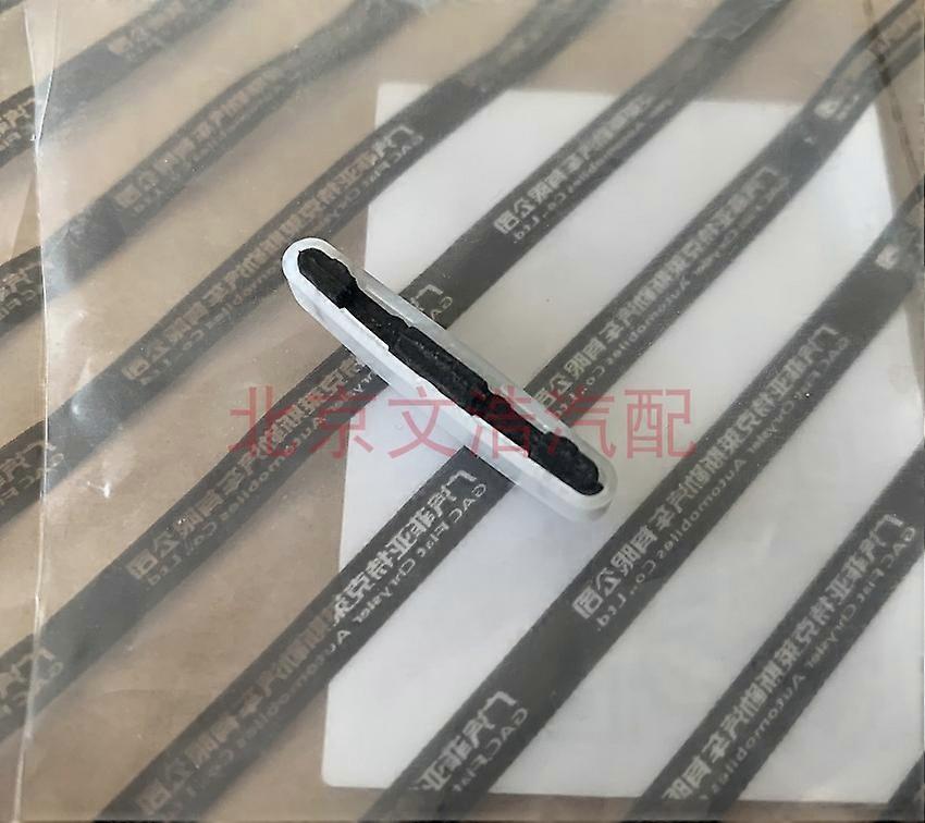 For jeep renegade 2016-2019 skylight slideway Freeman skylight slider skylight bracket skylight rubber block