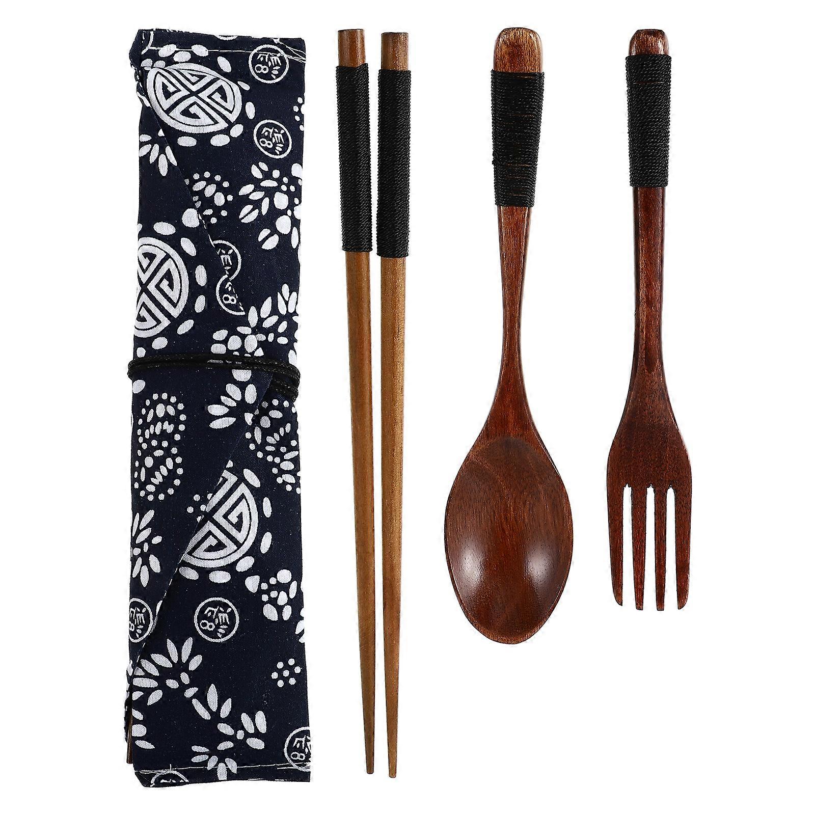 A Set Safe and Durable Wooden Cutlery Set With Chopsticks Fork And Spoon