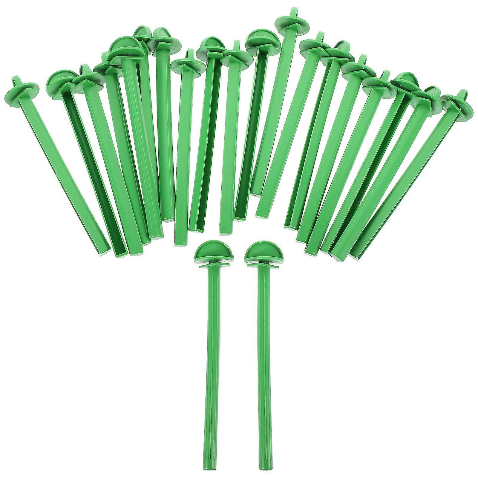 Plastic Bird Perch for Pet Use Green Color 50pcs Standing Sticks with Textured Surface 6.3 Inches