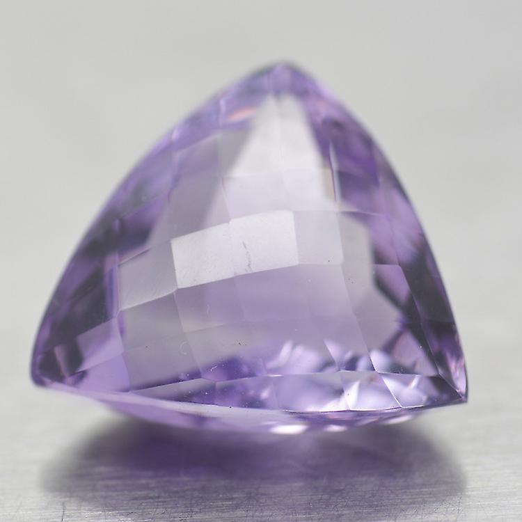 19.22ct Amethyst Trilliant Cut With Checkboard awo15