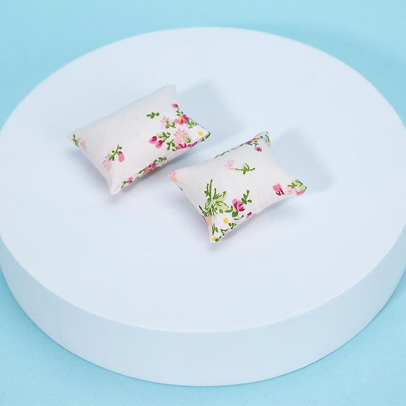 Miniature Furniture Toy Dolls House DIY Decoration Accessories Mini 1:12 Couch Pillow