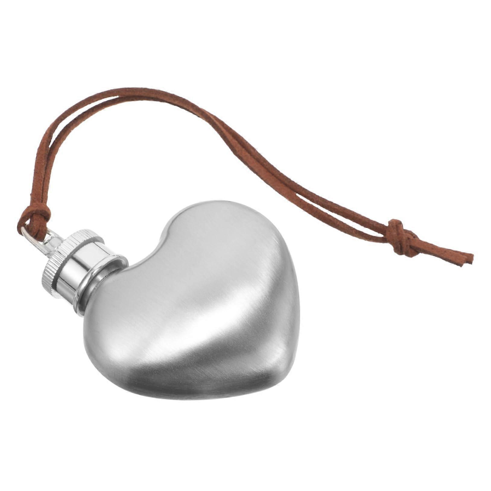 Heart-Shaped Practical Wine Bottle with Lid, Flavor Neutral, Rust-Free, Ideal for Outdoor Activities and Travel