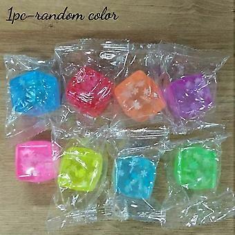 Sensory Stress Relief Squeeze Ball, Soft Elastic Snowflake Pattern Fidget Toy for Boys Girls, Random Color 1pc