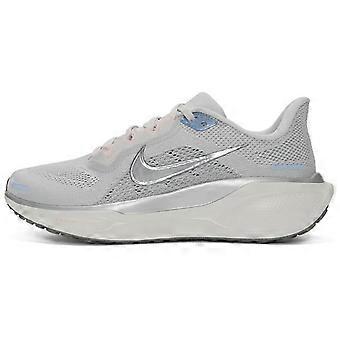 Nike Pegasus 41 hengittävät matalavartiset juoksukengät naisille, harmaat, FD2723-007